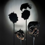 Tim Noble y Sue Webster – Fotografias de Esculturas realizdas basura doméstica chatarra y animales disecados