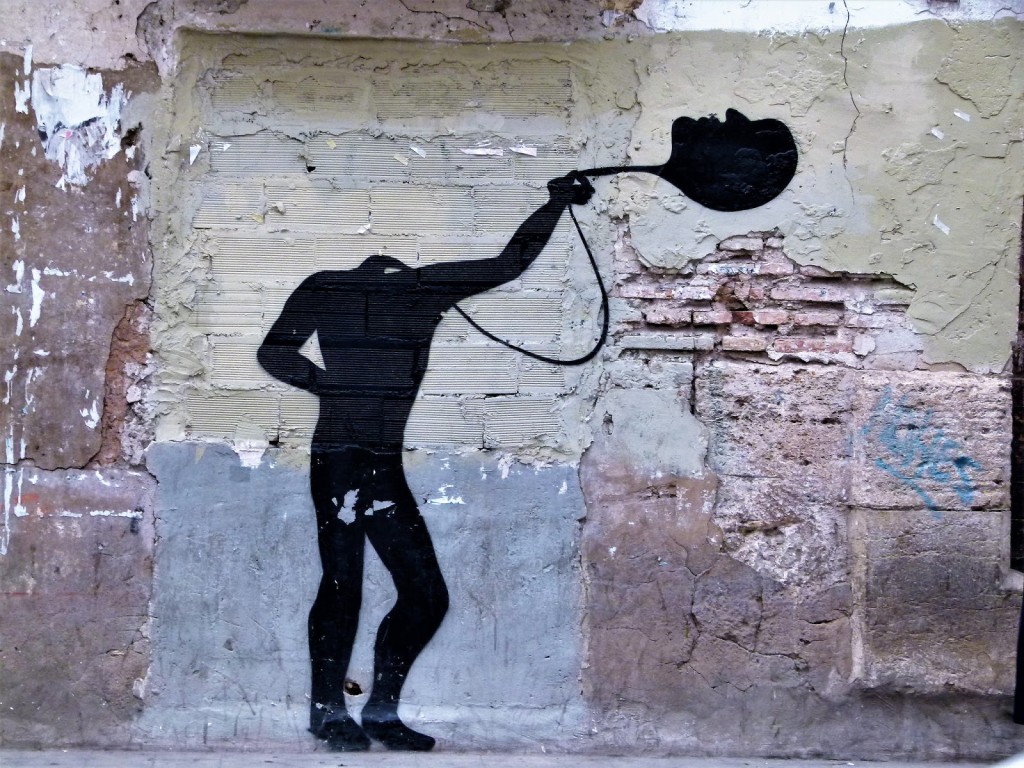 Antonio Marin. "Perdiendo la cabeza." Arte urbano en Valencia.