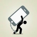 hombre encadenado al celular 2