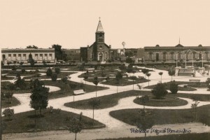 PLAZA SALLIQUELÒ DESDE EL CINE