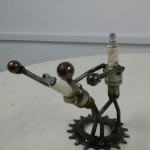 IMÁGEN V boxeo-arte-chatarra-reciclado