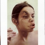 Ana Mendieta. «Glass on body». Iowa, 1972.