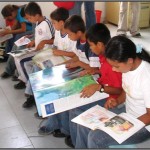 Niños-leyendo-737×600