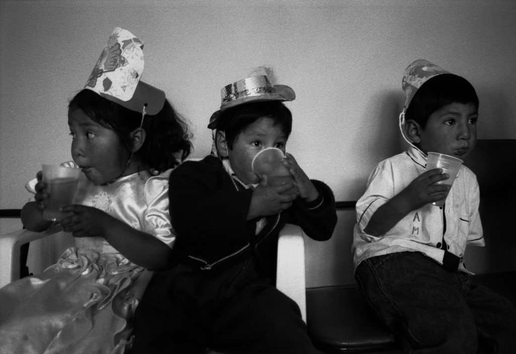 Cecilia Larrabure. "Ccumpleaños". Fotografía del libro "Ciertos vacíos".