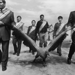 Cecilia Larrabure. «Desfile de autoridades». Fotografía del proyecto «Turupucllay».