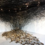 Chiharu Shiota. «Form of Memory,» 2018.