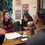 Luis Salinas y Juan Salinas con el Anartista. Fotografía: Diego Grispo.