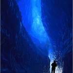 azul profundo dolor y gloria anartista