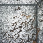 chiharu-shiota-state-of-being-2016-courtesy-the-artist-and-blain-southern-christian-glaeser-chiharu-shiota-state-of-being-keys-detail-2016-courtesy-the-ar