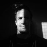 Foto Pablo en sombras